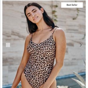 Summersalt Marina size 10